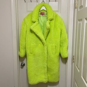 M/L Neon Green Teddy Coat. Great Condition